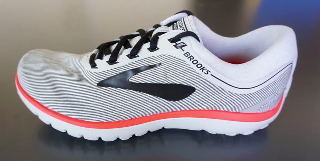 Laufschuh-Modelle 2018 Brooks PureFlow 7 Frauenmodel (Änderung vorbehalten)